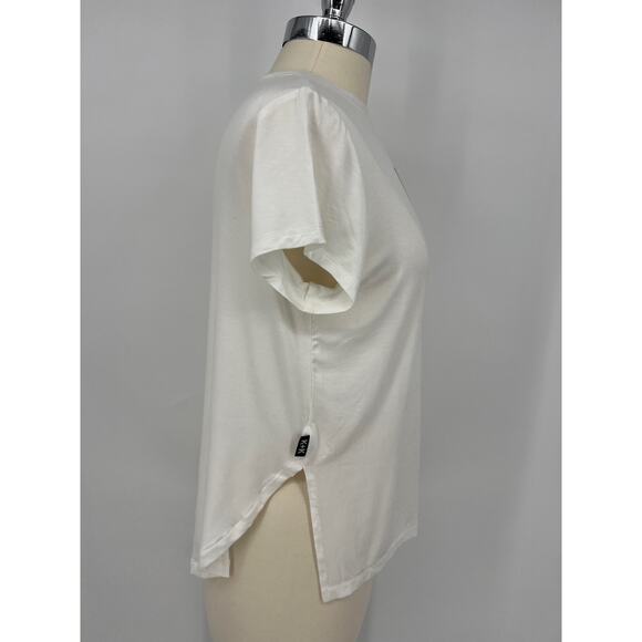 Kendall & Kyle Tshirt Womens Medium NWOT - Picture 4 of 6